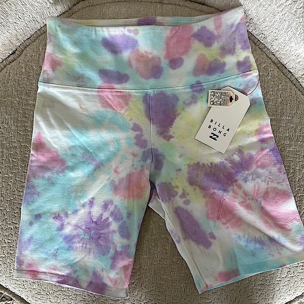 Billabong  biker shorts